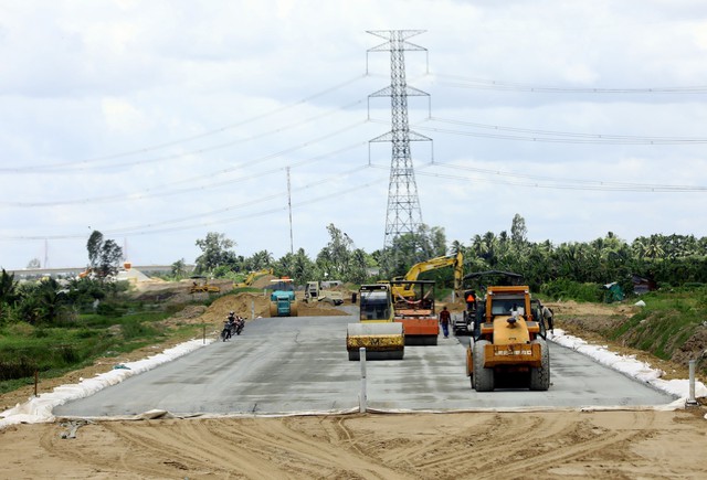 Nỗ lực thông xe tuyến cao tốc Mỹ Thuận - Cần Thơ vào cuối năm 2023 - Ảnh 5.