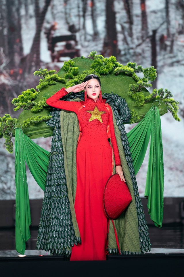 Nhà thiết kế nào sẽ thắng giải trang phục truyền thống tại Miss Grand Vietnam 2023? - Ảnh 16.