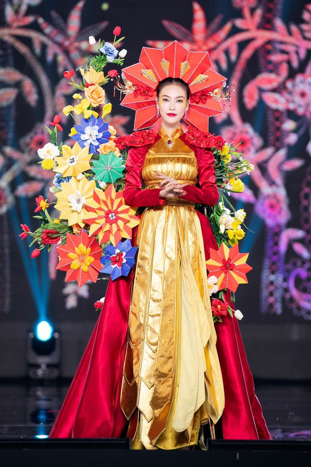 Nhà thiết kế nào sẽ thắng giải trang phục truyền thống tại Miss Grand Vietnam 2023? - Ảnh 18.