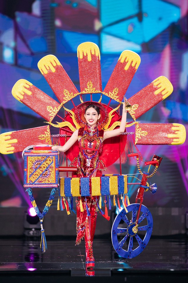 Nhà thiết kế nào sẽ thắng giải trang phục truyền thống tại Miss Grand Vietnam 2023? - Ảnh 23.