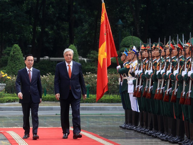 Việt Nam - Kazakhstan thống nhất đưa quan hệ hợp tác hai nước đi vào chiều sâu và hiệu quả - Ảnh 2.