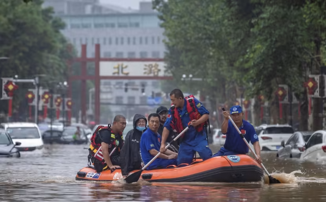 Trung Quốc: Tỉnh Hồ Nam hứng chịu mưa lớn kỷ lục, hàng nghìn người phải sơ tán - Ảnh 1.