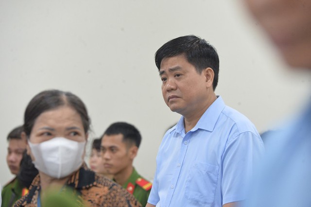 Cựu Chủ tịch Hà Nội Nguyễn Đức Chung bị phạt thêm 18 tháng tù - Ảnh 1.