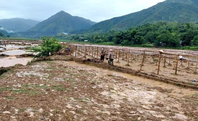 10 người thương vong vì mưa lũ ở Lai Châu, Yên Bái, Sơn La - Ảnh 16.