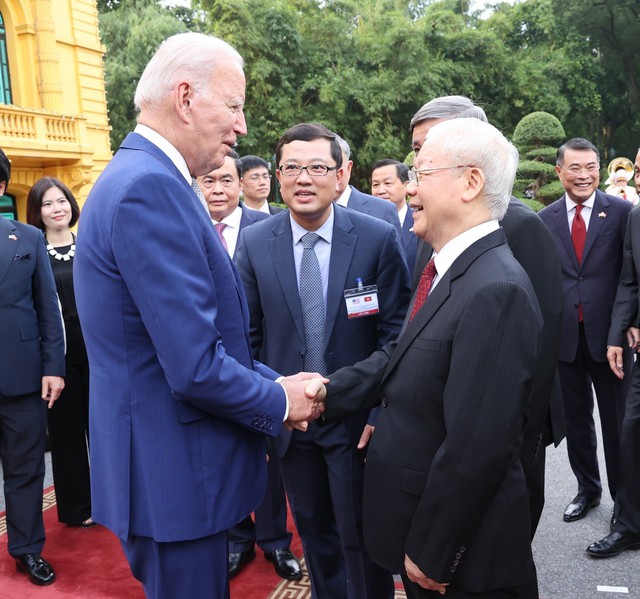 Tổng Bí thư Nguyễn Phú Trọng chủ trì Lễ đón Tổng thống Hoa Kỳ Joe Biden thăm cấp Nhà nước tới Việt Nam - Ảnh 1.