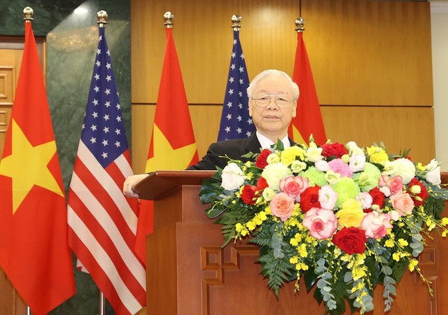 Phát biểu của Tổng Bí thư Nguyễn Phú Trọng với báo chí sau Hội đàm với Tổng thống Hoa Kỳ Joe Biden - Ảnh 1.