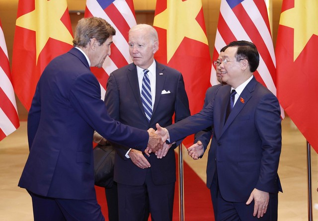 Chủ tịch Quốc hội Vương Đình Huệ hội kiến Tổng thống Hoa Kỳ Joe Biden - Ảnh 2.