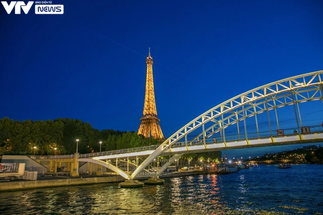 Tháp Eiffel qua ống kính của NSƯT Phạm Thanh Hà - Ảnh 12.