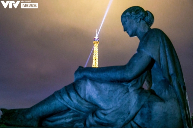 Tháp Eiffel qua ống kính của NSƯT Phạm Thanh Hà - Ảnh 14.