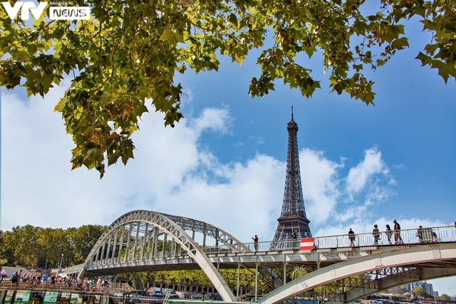 Tháp Eiffel qua ống kính của NSƯT Phạm Thanh Hà - Ảnh 6.