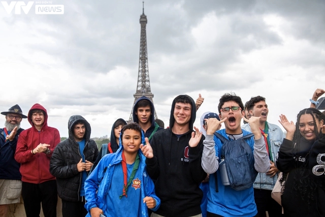 Tháp Eiffel qua ống kính của NSƯT Phạm Thanh Hà - Ảnh 10.