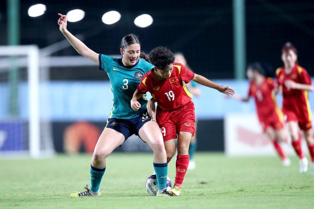 U17 nữ Việt Nam suýt gây bất ngờ trước U17 nữ Australia  - Ảnh 2.