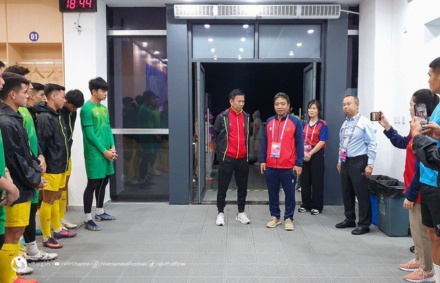 Olympic Việt Nam nhận cú hích tinh thần trước trận gặp Olympic Saudi Arabia - Ảnh 2.