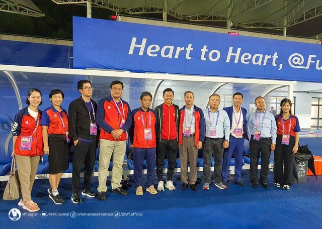 Olympic Việt Nam nhận cú hích tinh thần trước trận gặp Olympic Saudi Arabia - Ảnh 1.