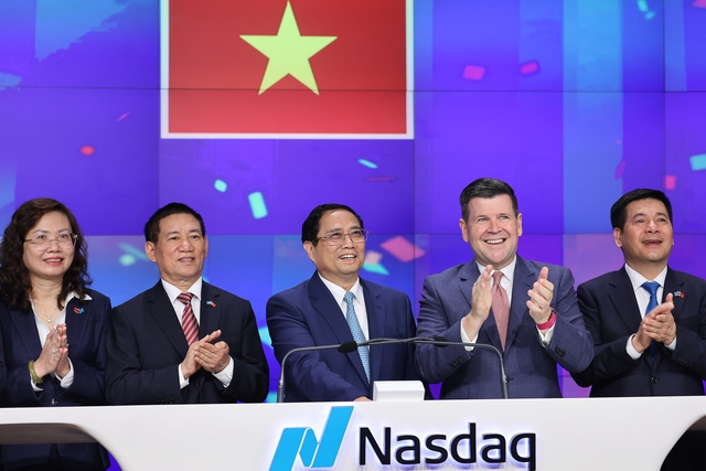 Thủ tướng rung chuông tại Sàn chứng khoán NASDAQ, kêu gọi các nhà đầu tư Hoa Kỳ hợp tác - Ảnh 3.