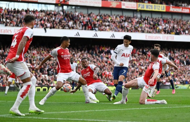 Arsenal chia điểm cùng Tottenham trong trận đấu kịch tính - Ảnh 3.