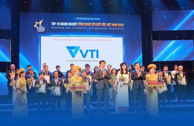VTI Group lập hat-trick giải thưởng tại Top 10 Doanh nghiệp Công nghệ số xuất sắc năm 2023 - Ảnh 4.