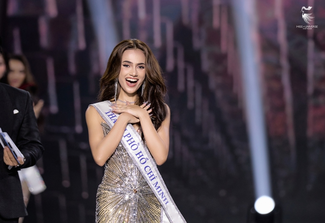 Bùi Quỳnh Hoa đăng quang Miss Universe Vietnam 2023 - Ảnh 14.