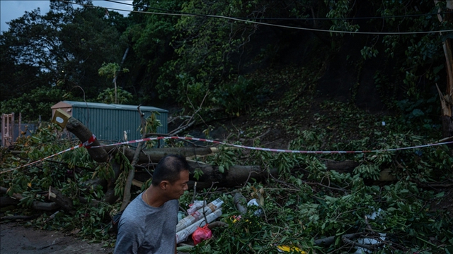 Bão Haikui đổ bộ lần 2, Đài Loan (Trung Quốc) sơ tán hơn 7.000 dân - Ảnh 1.