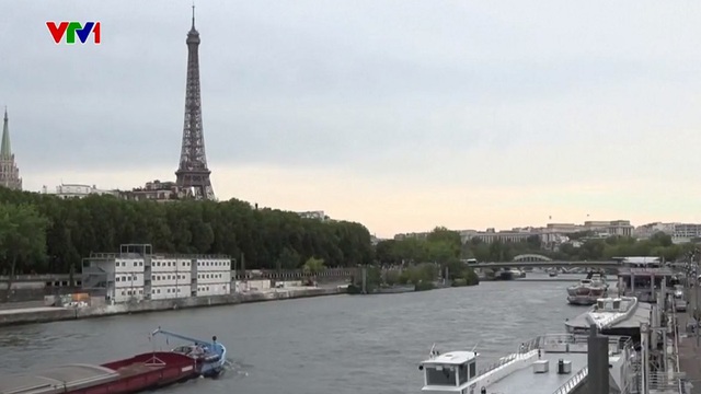 Paris mở rộng hệ thống làm mát từ nước sông Seine - Ảnh 1.