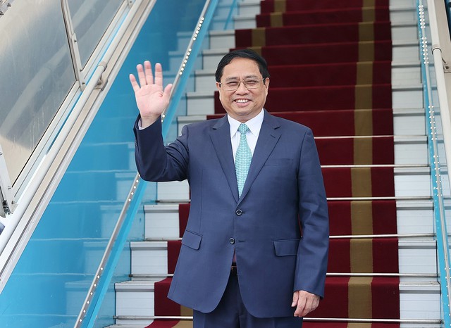 Thủ tướng Phạm Minh Chính lên đường dự Hội nghị cấp cao ASEAN 43 - Ảnh 3.