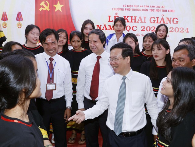 Chủ tịch nước Võ Văn Thưởng dự lễ khai giảng năm học mới tại Gia Lai - Ảnh 3.