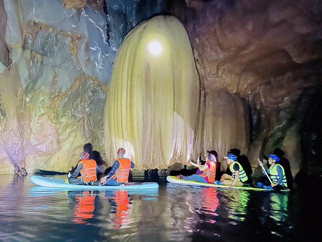 Quảng Bình phát hiện hang động mới - Ảnh 6.