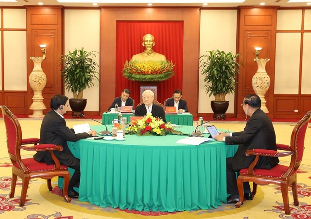 Cuộc gặp cấp cao Việt Nam - Campuchia - Lào: Tăng cường quan hệ hữu nghị truyền thống - Ảnh 1.