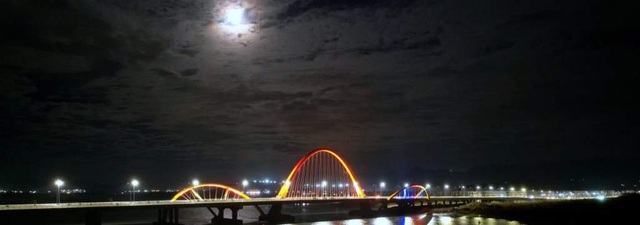 Quảng Ninh khánh thành cầu Bình Minh bắc qua vịnh Cửa Lục - Ảnh 2.