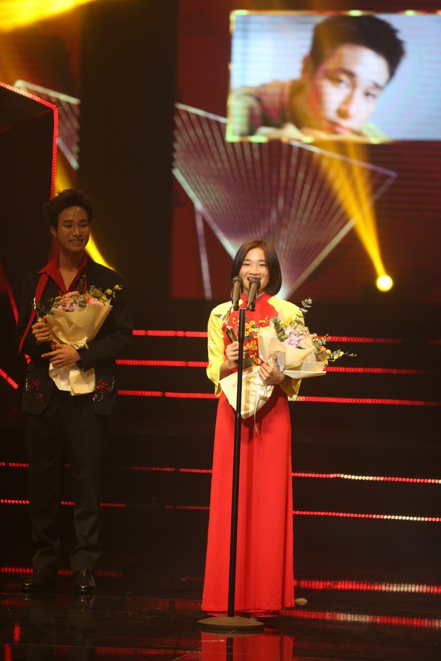 Hà An Huy xúc động nhận giải Gương mặt trẻ ấn tượng VTV Awards 2023 - Ảnh 2.