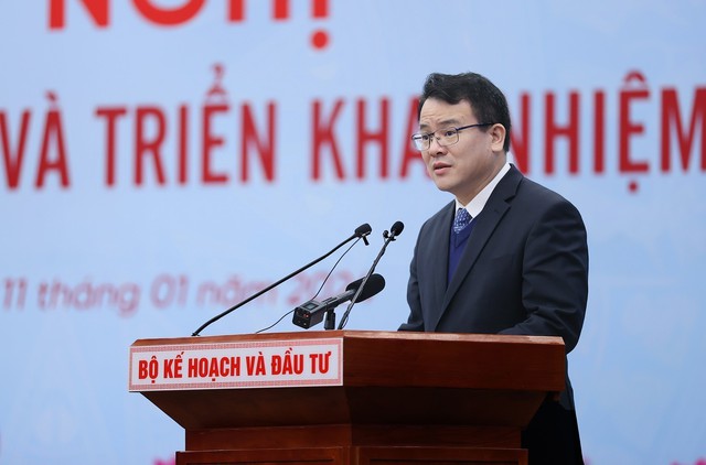 Bộ trưởng Nguyễn Chí Dũng: Nhiều người nói Bộ KH&ĐT đã tự lấy đá ghè chân mình - Ảnh 2.