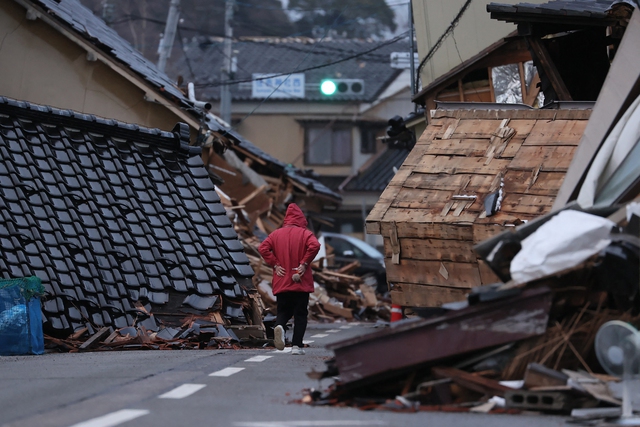 Tăng thiệt hại về người do động đất ở Nhật Bản - Ảnh 1.