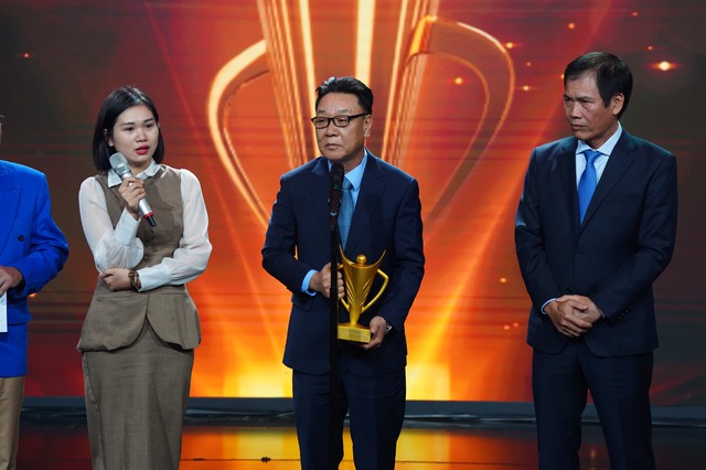 Gala trao giải Cúp Chiến thắng 2023: Trần Thị Thanh Thúy và Phạm Quang Huy giành ngôi cao nhất - Ảnh 5.