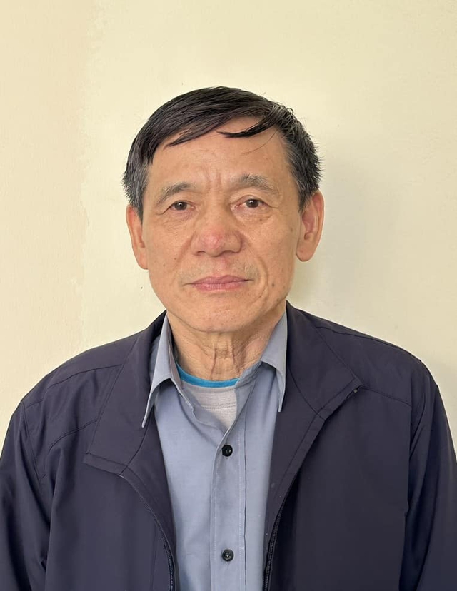 Bắt cựu Chủ tịch UBND tỉnh Bắc Ninh Nguyễn Tử Quỳnh - Ảnh 2.