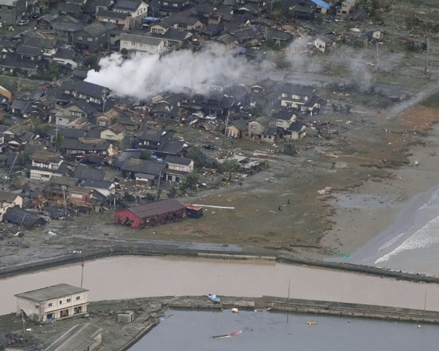 Ít nhất 24 người được xác nhận đã tử vong trong trận động đất ở Nhật Bản  - Ảnh 2.