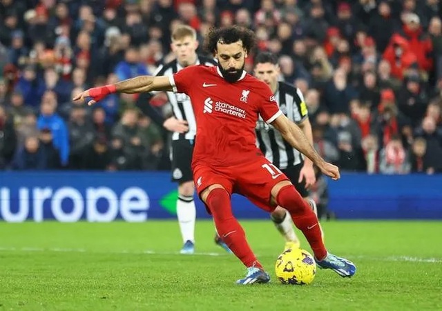 Salah lập cú đúp, Liverpool xây chắc ngôi đầu Ngoại hạng Anh - Ảnh 4.