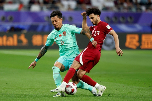 Thua Qatar, ĐT Trung Quốc hẹp cửa đi tiếp ở Asian Cup 2023 - Ảnh 1.
