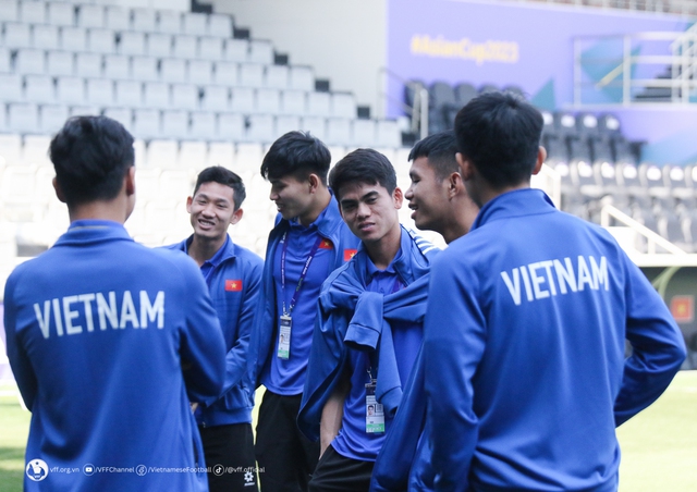 HLV Philippe Troussier: “Đội tuyển Việt Nam giữ vững động lực và hướng đến kết quả tốt nhất trước Iraq” - Ảnh 7.