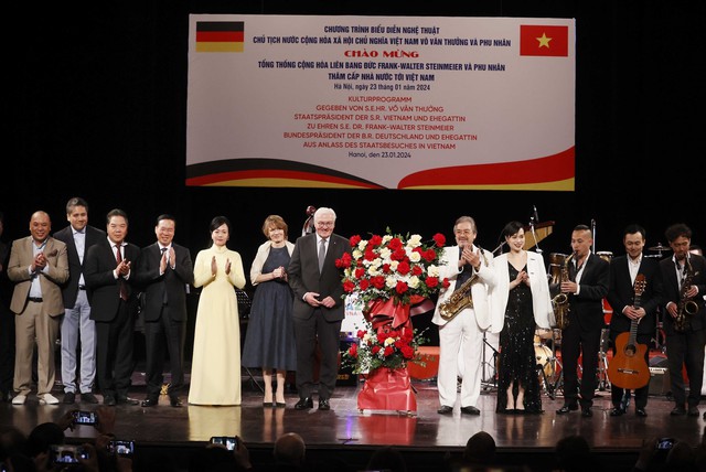 Chủ tịch nước Võ Văn Thưởng và Phu nhân chủ trì chiêu đãi trọng thể Tổng thống Đức và Phu nhân - Ảnh 2.