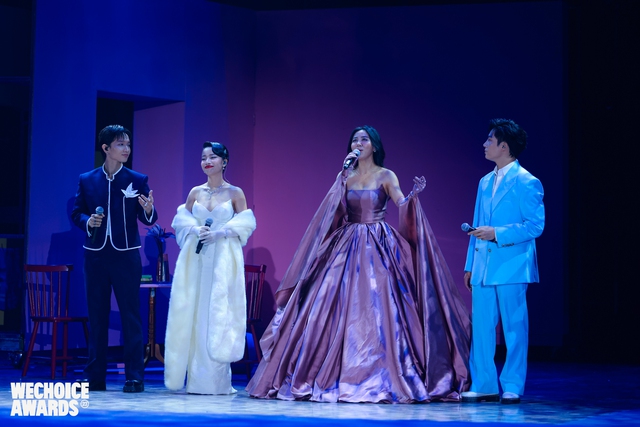 WeChoice Awards 2023: Đen Vâu tự hào hát với “những người bình thường”, diva Mỹ Linh thử debut cùng dàn Chị đẹp - Ảnh 1.