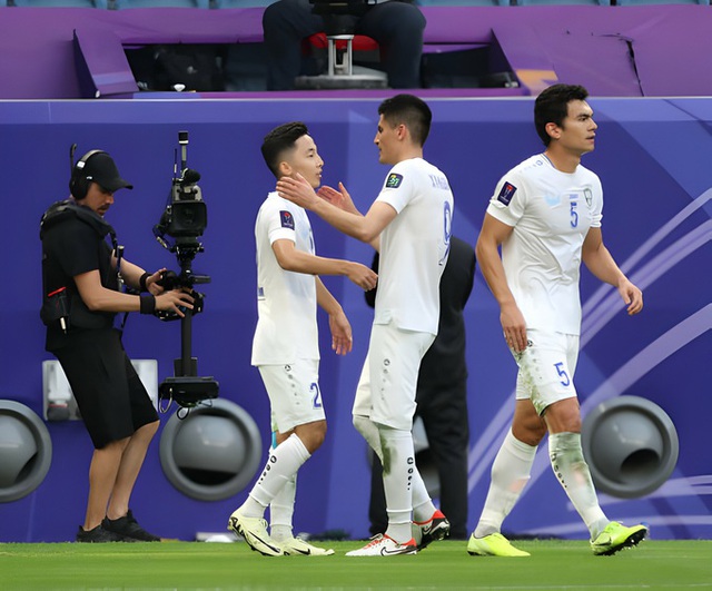 ASIAN Cup 2023 | ĐT Thái Lan dừng bước tại vòng 1/8 - Ảnh 3.