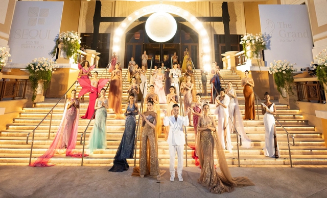 75 hoa hậu quốc tế trình diễn váy dạ hội đính kết - Ảnh 5.