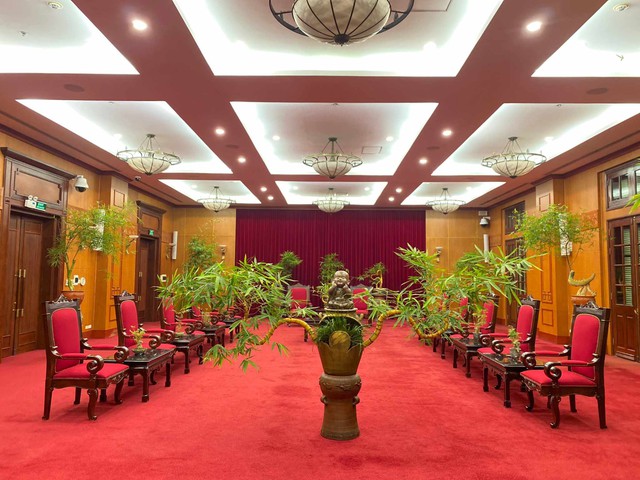 Chàng nghệ nhân bonsai 9x với khát khao lan tỏa giá trị cây tre Việt Nam - Ảnh 1.