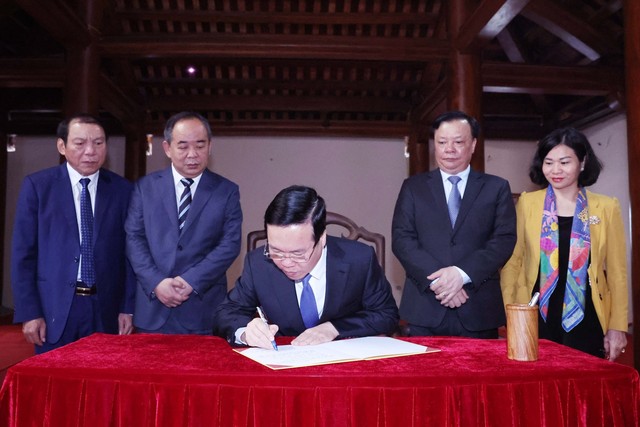 Chủ tịch nước dự khai bút đầu Xuân tại Khu lưu niệm Nguyễn Trãi - Ảnh 5.