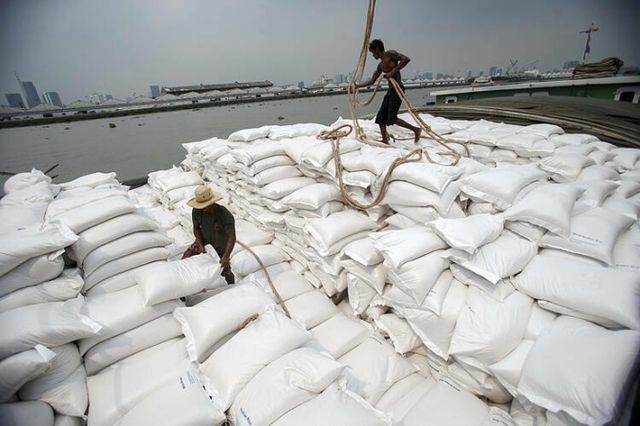 Xuất khẩu gạo Thái Lan có thể giảm mạnh - Ảnh 1.