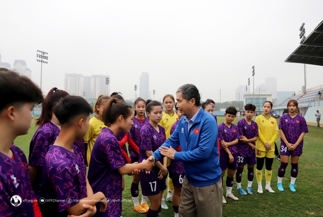 Liên đoàn bóng đá Việt Nam động viên U20 lên đường dự VCK U20 châu Á - Ảnh 2.