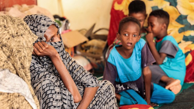 Thực trạng di dời, nạn đói và suy dinh dưỡng tăng cao gây khủng hoảng ở Sudan - Ảnh 1.