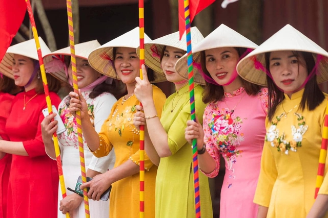 Lễ hội cầu ngư tại Hà Tĩnh được công nhận là di sản văn hóa phi vật thể quốc gia - Ảnh 7.