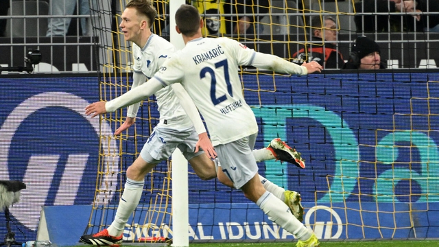 Vòng 23 giải VĐQG Đức: Dortmund bất ngờ thất bại trước Hoffenheim - Ảnh 1.