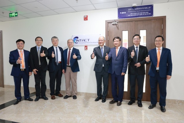 Văn phòng tuyển dụng nhân tài quốc tế Đài Loan (Trung Quốc) đặt tại ĐH Đại Nam - Ảnh 5.